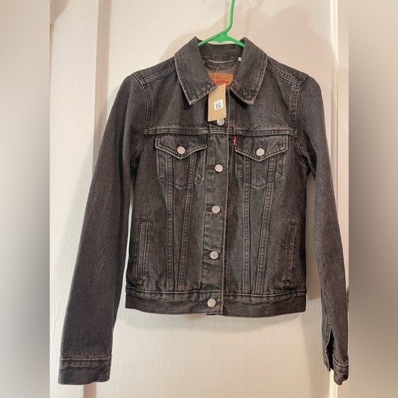 Levi's Jackets & Coats New Womens Levi Denim Jacket Poshmark